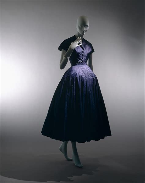 christian Dior dresses 1947